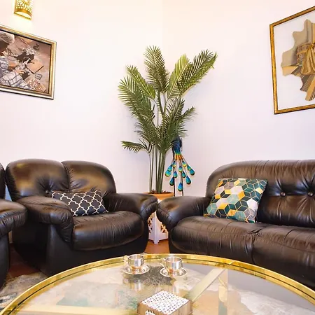 Insight, Mirador San Nicolas, Parking Included Apartment *