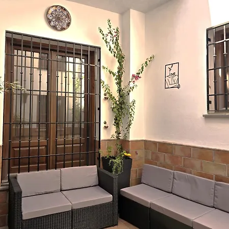 Holiday home Nasrid House - Casa Amplia Para 12 Con Patio Y Aire Acondicionado *