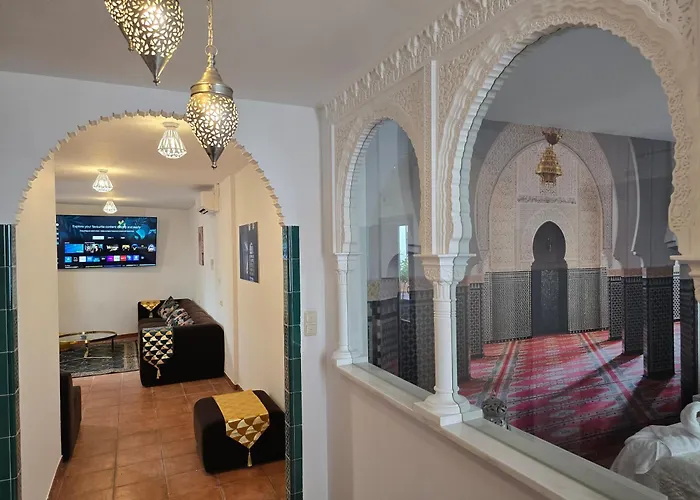 Le Grand Sultan 1492, Mirador San Nicolas, Parking Included