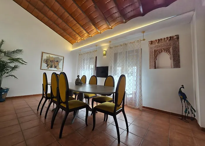 度假居 Le Grand Sultan 1492, Mirador San Nicolas, Parking Included 格拉纳达