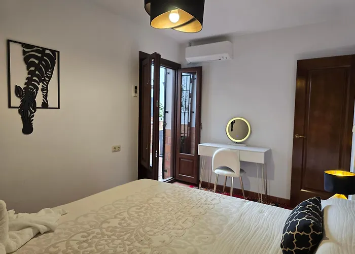 度假居 Le Grand Sultan 1492, Mirador San Nicolas, Parking Included 格拉纳达